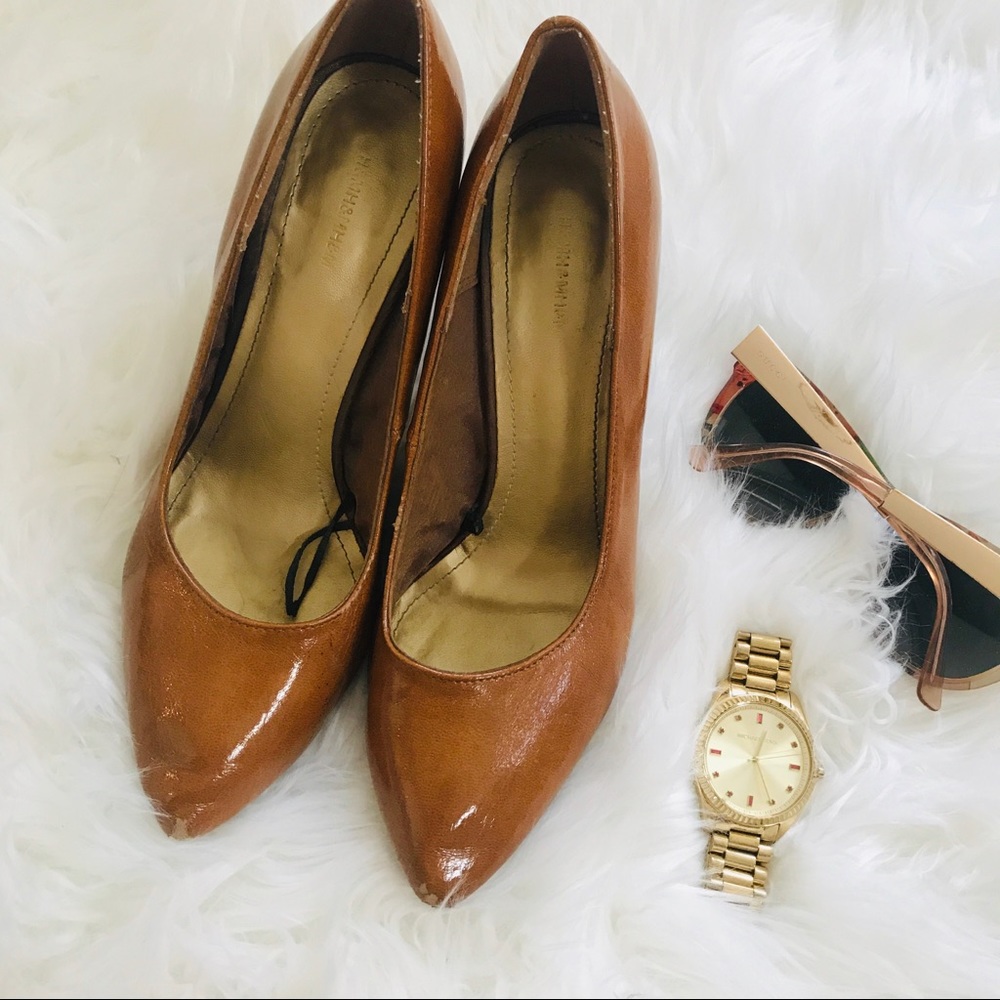 H&M | Shiny Caramel Heels